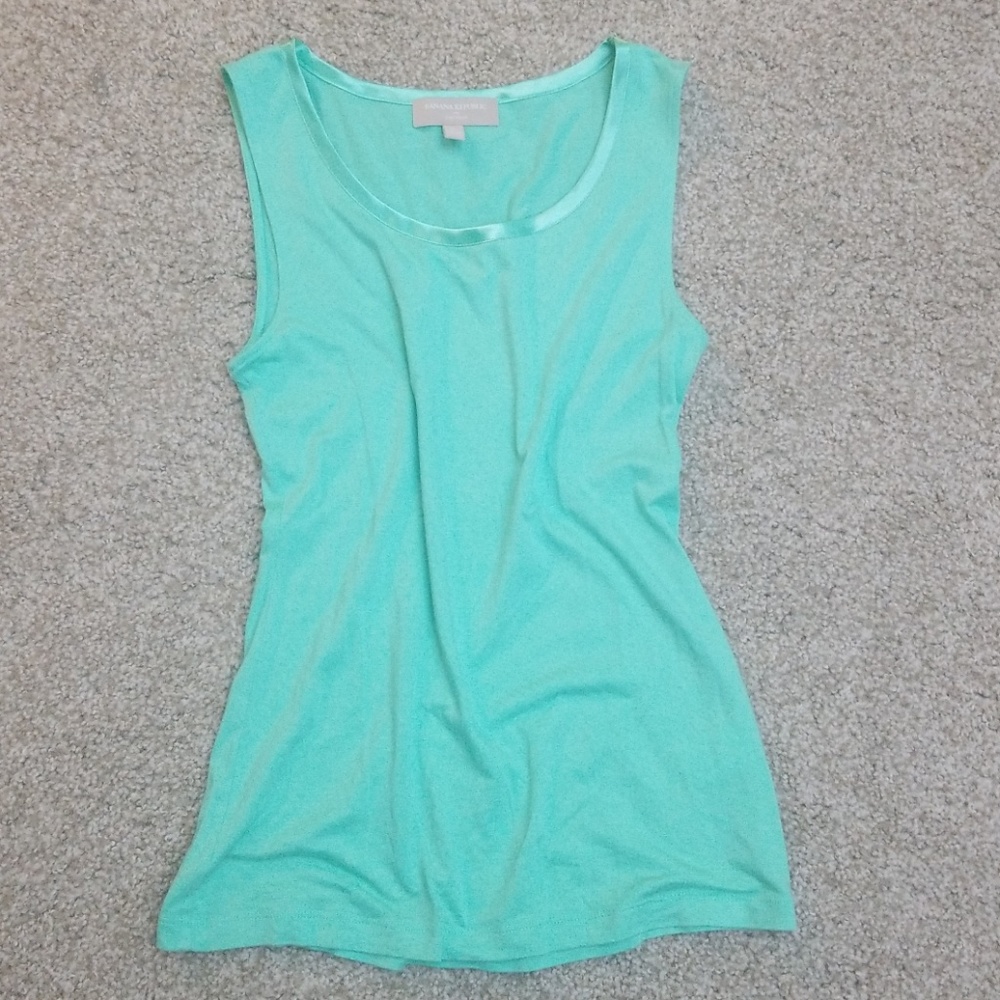 Banana Republic tank